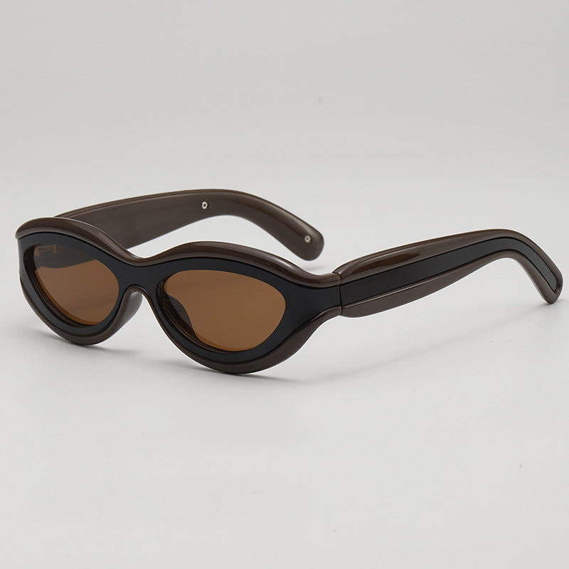LuxVision™ | Trendy Sunglasses with a Stylish Look